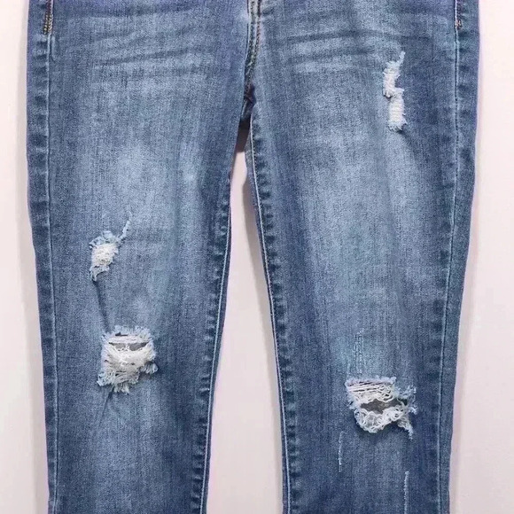 Judy Blue Distressed‎ Cropped Jeans Womens Size 3/26 - Picture 3 of 16
